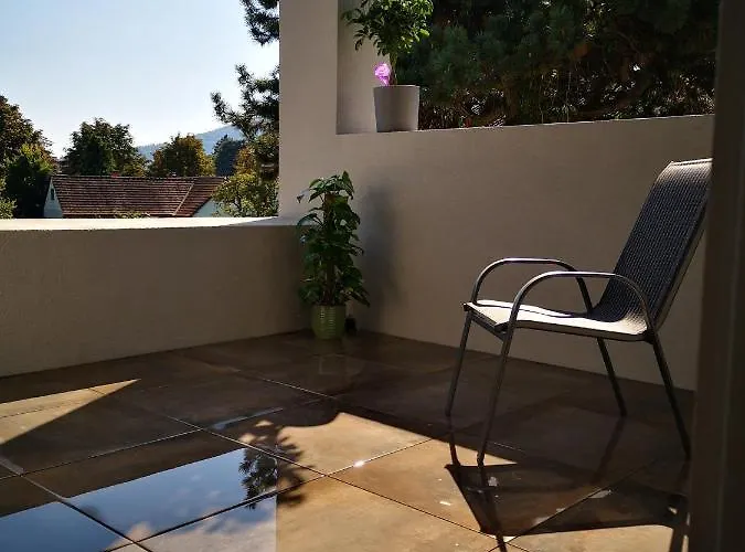 Apartment Spacy Next To The Center Of With Terrasse