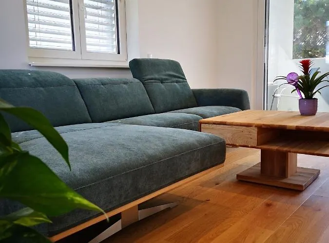 Spacy Next To The Center Of With Terrasse Апартаменты